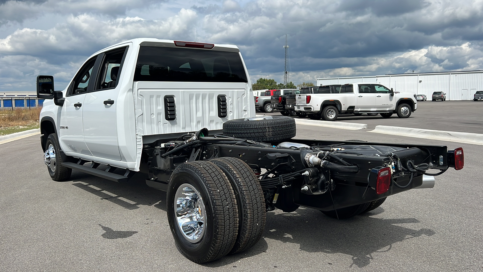 2025 Chevrolet Silverado 3500 Work Truck 6