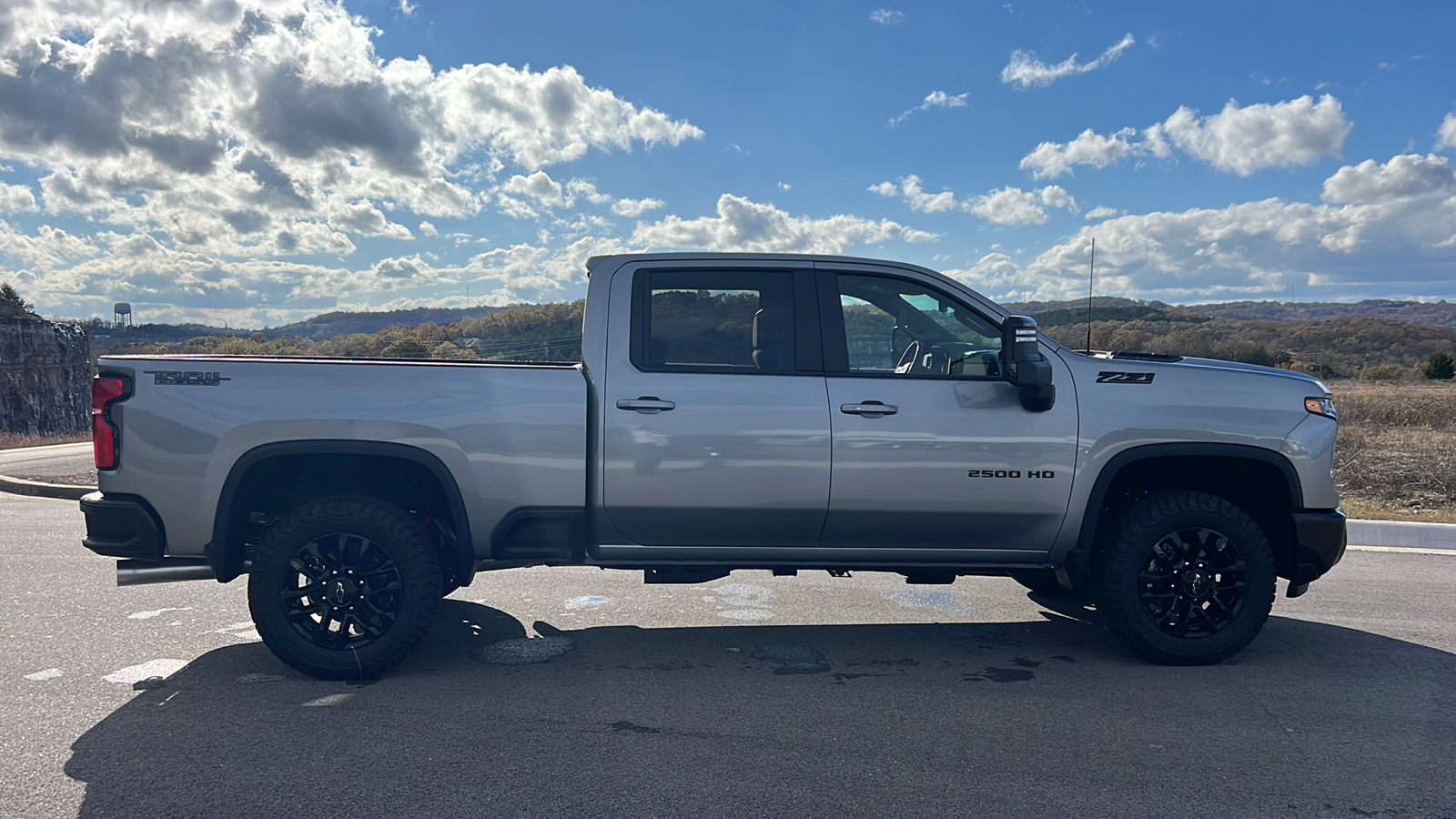 2025 Chevrolet Silverado 2500 LT 9