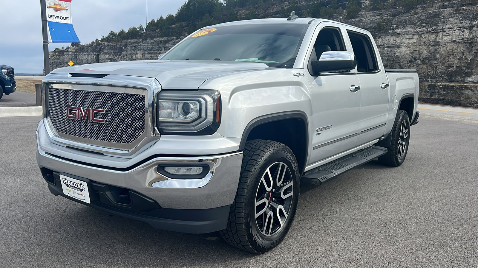 2017 GMC Sierra 1500 SLT 3