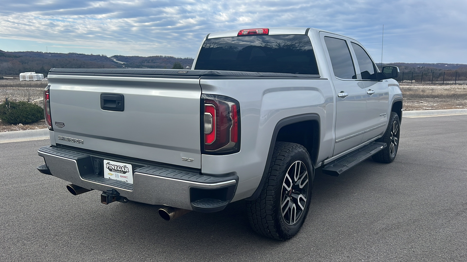 2017 GMC Sierra 1500 SLT 8