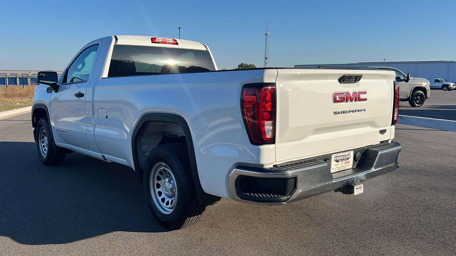 2025 GMC Sierra 1500 Pro 6