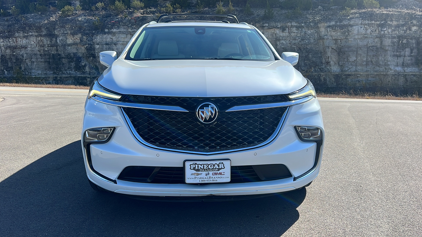 2022 Buick Enclave Avenir 2