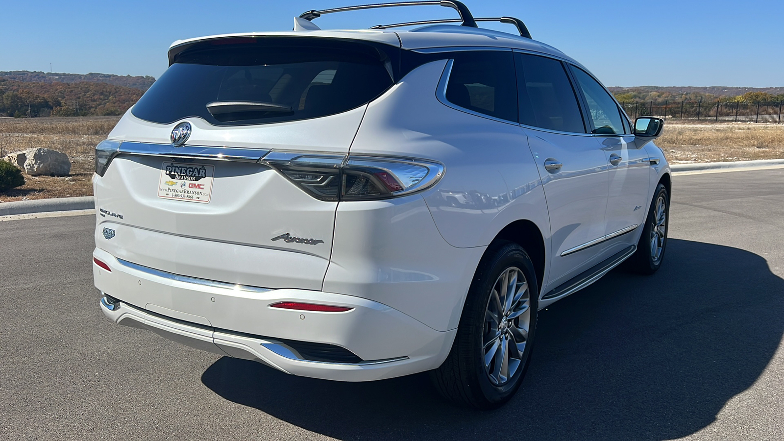 2022 Buick Enclave Avenir 8