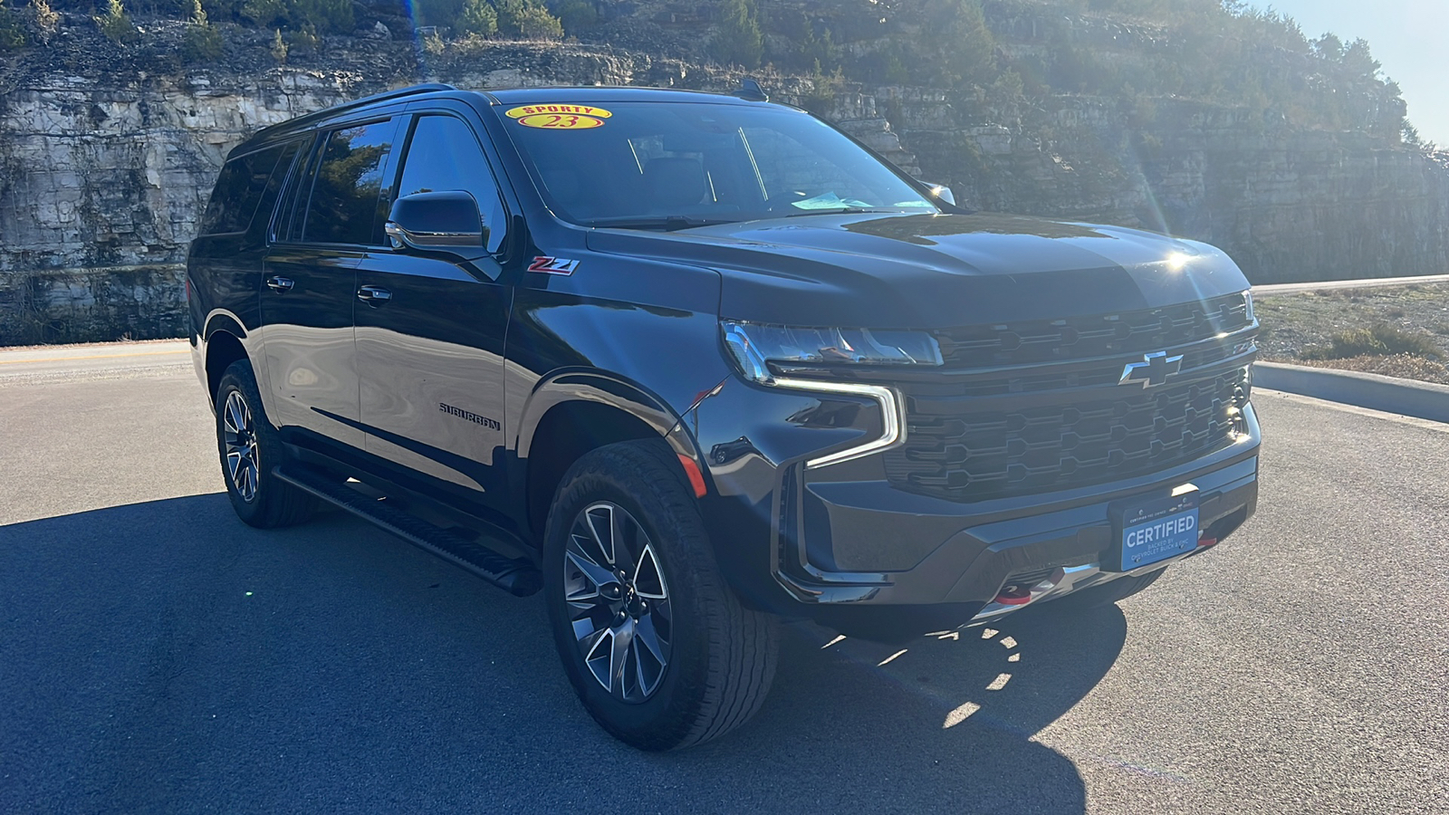 2023 Chevrolet Suburban Z71 1