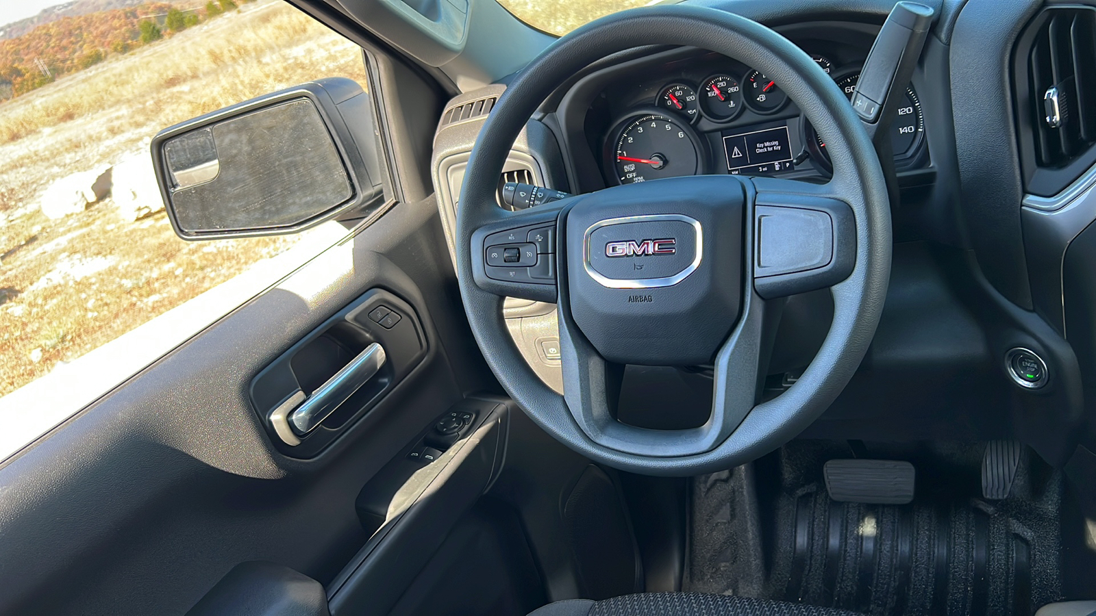 2025 GMC Sierra 1500 Pro 11