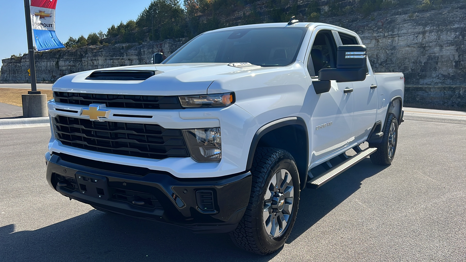 2025 Chevrolet Silverado 2500 Custom 3