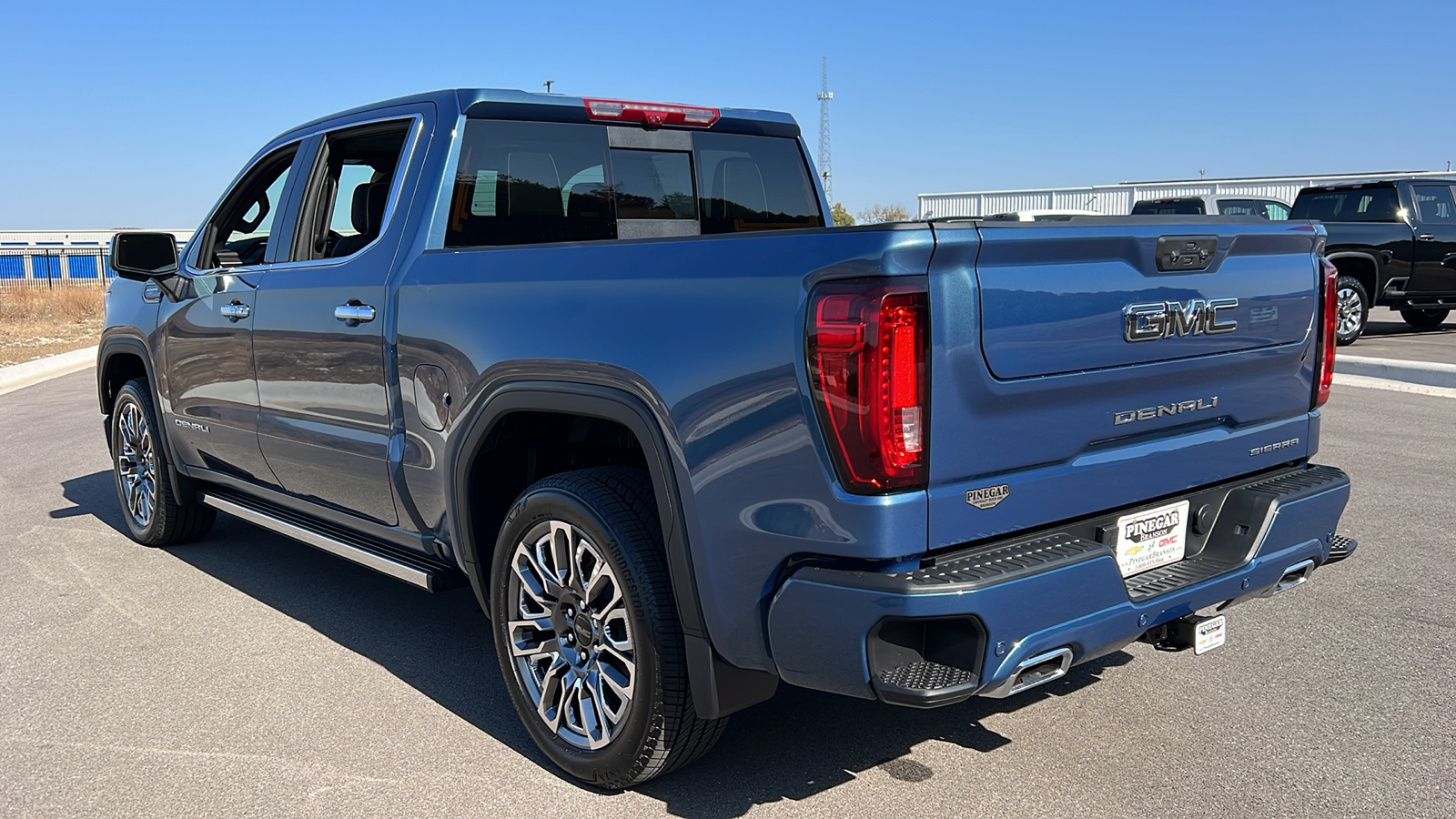 2025 GMC Sierra 1500 Denali Ultimate 6