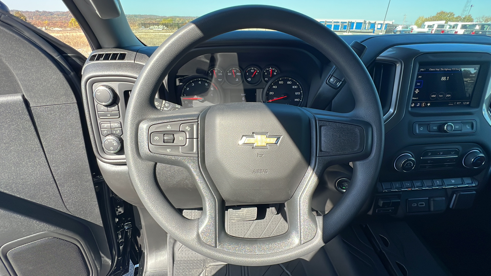 2025 Chevrolet Silverado 2500 Custom 22