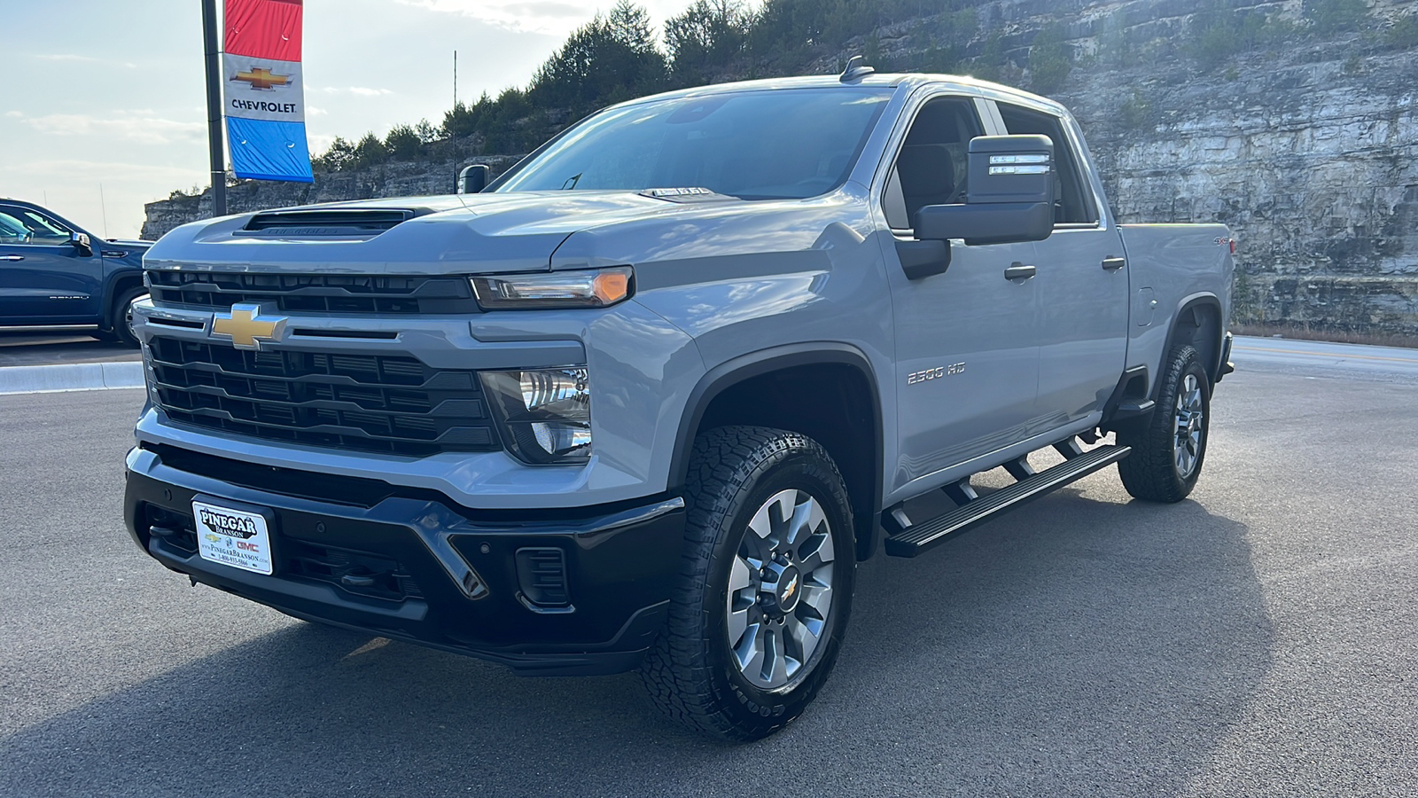 2025 Chevrolet Silverado 2500 Custom 3