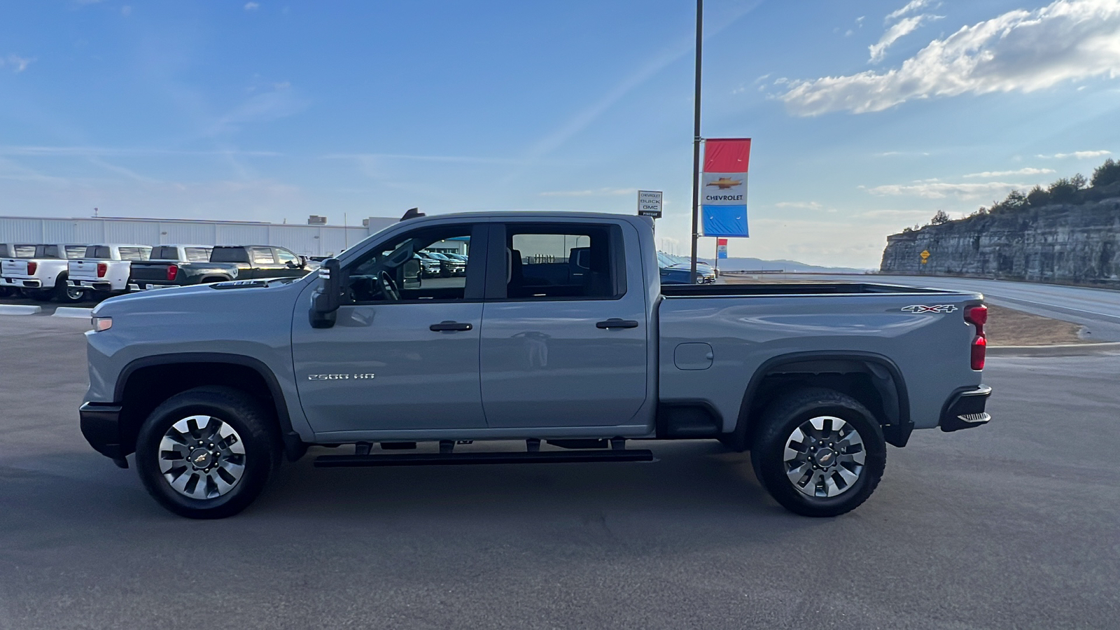 2025 Chevrolet Silverado 2500 Custom 4