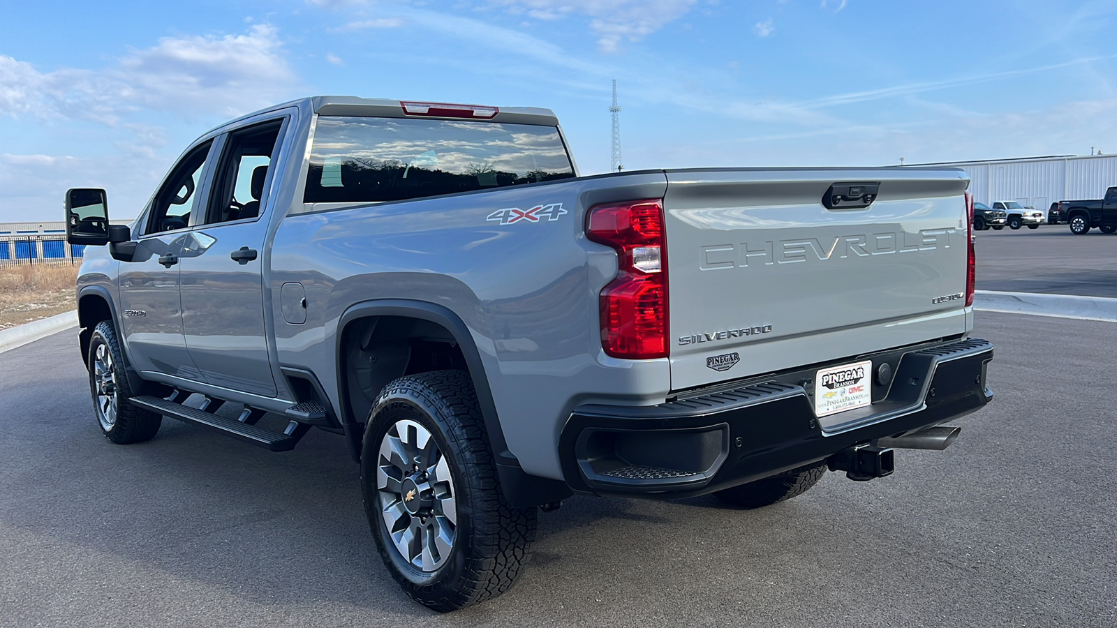 2025 Chevrolet Silverado 2500 Custom 6