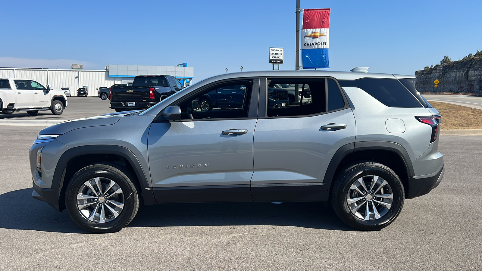 2025 Chevrolet Equinox FWD LT 4