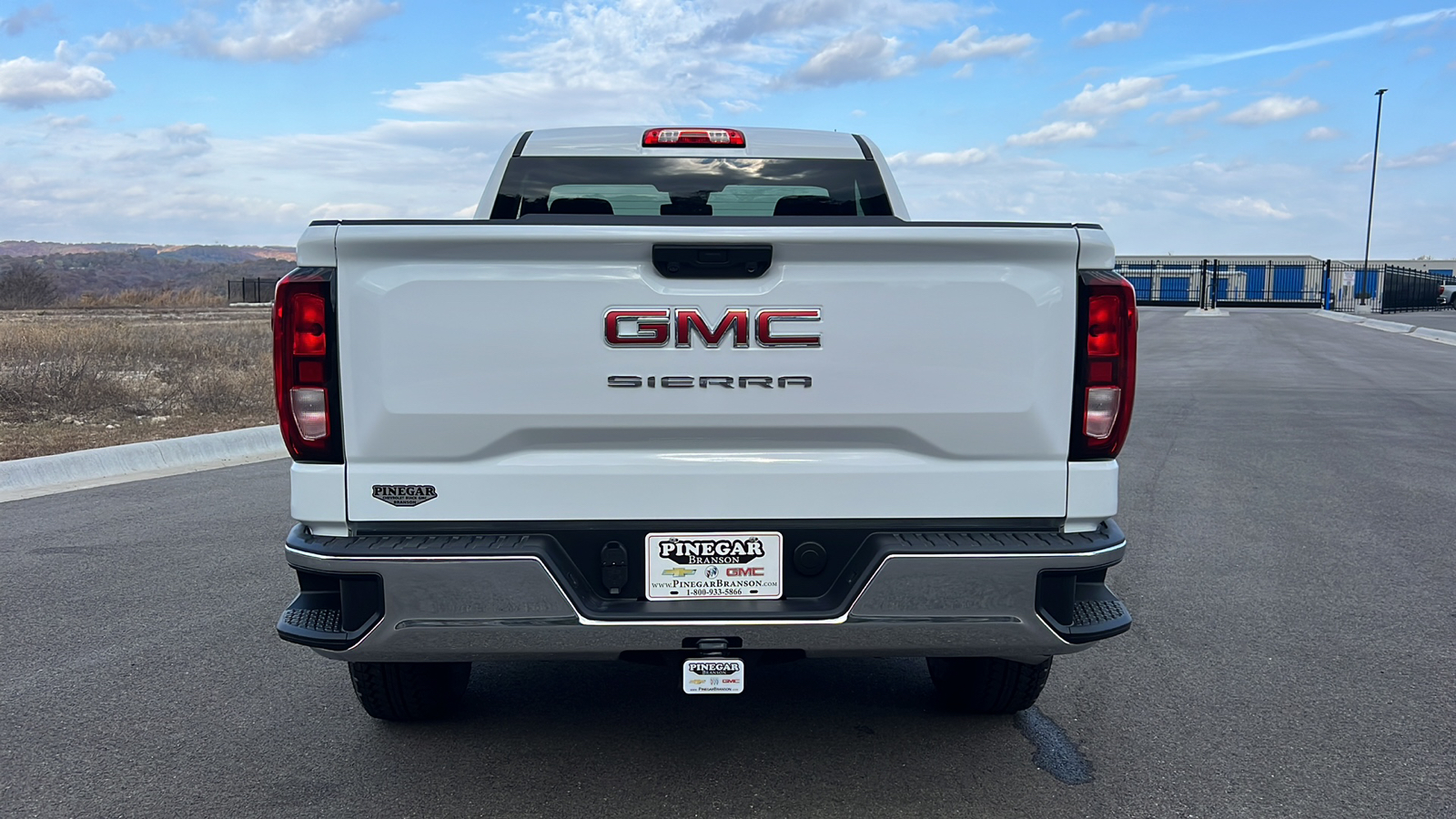 2025 GMC Sierra 1500 Pro 7