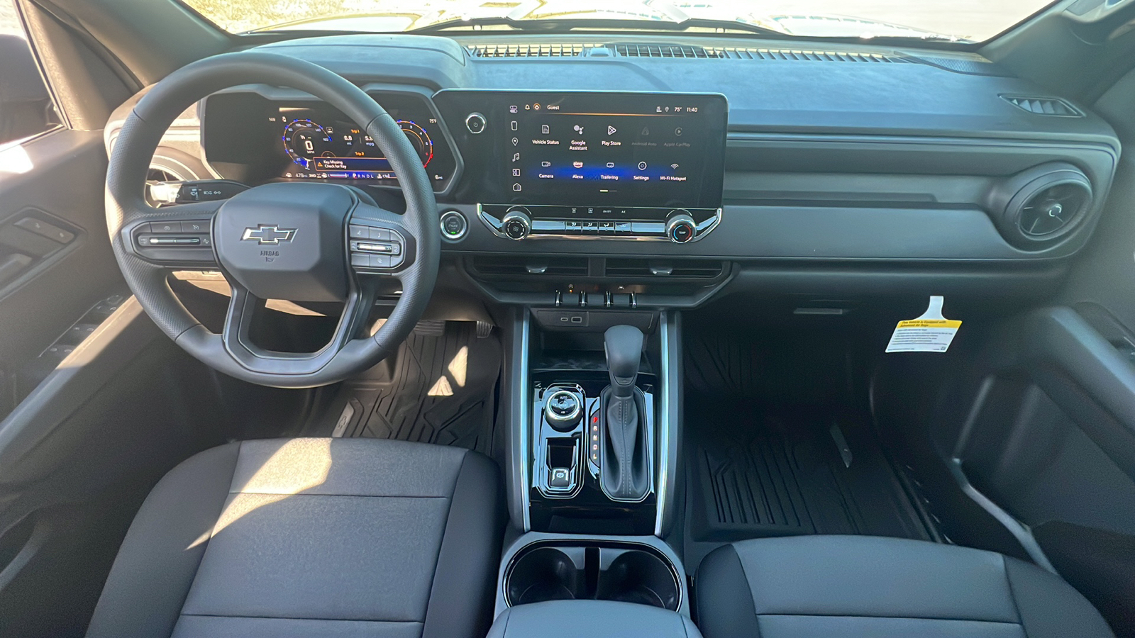 2024 Chevrolet Colorado 4WD Trail Boss 12