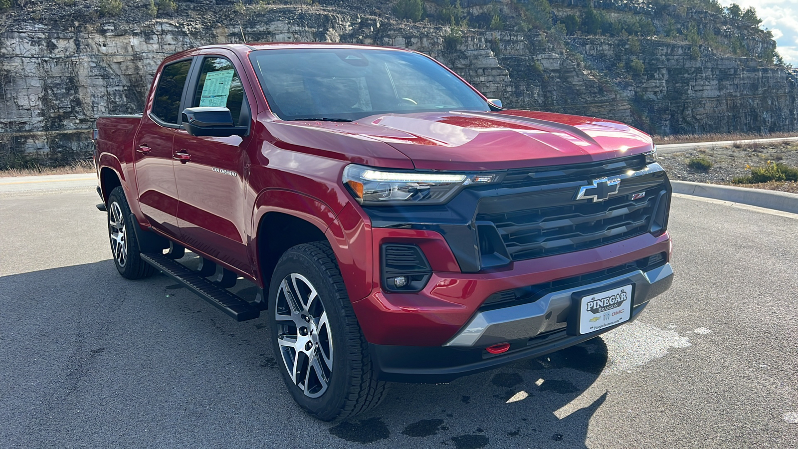 2024 Chevrolet Colorado 4WD Z71 1