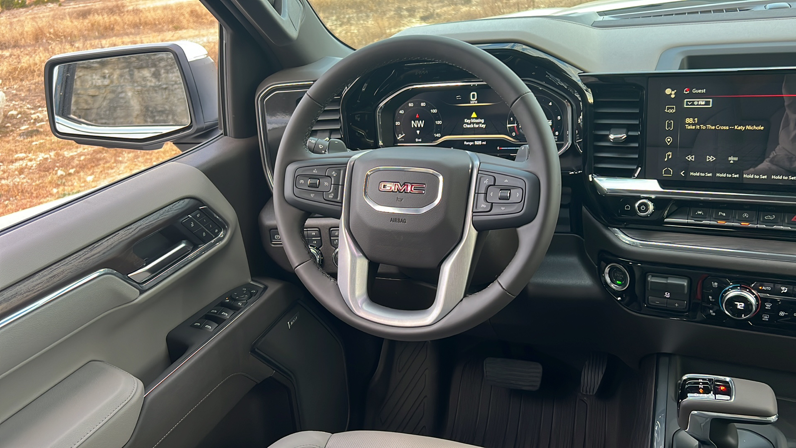 2025 GMC Sierra 1500 SLT 13