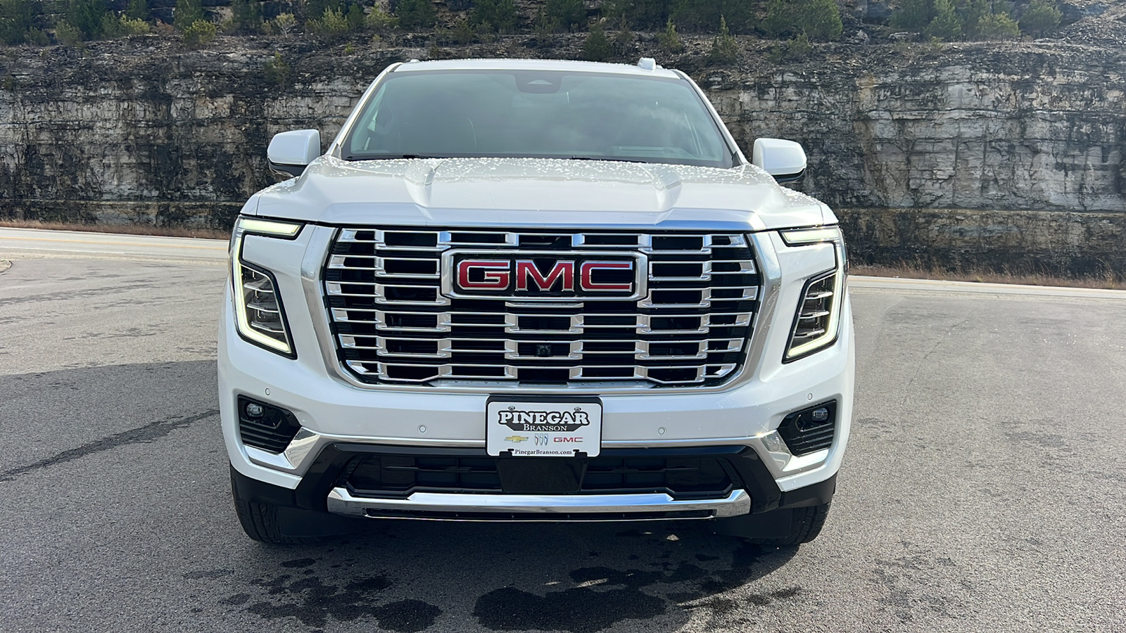 2025 GMC Yukon Denali 2