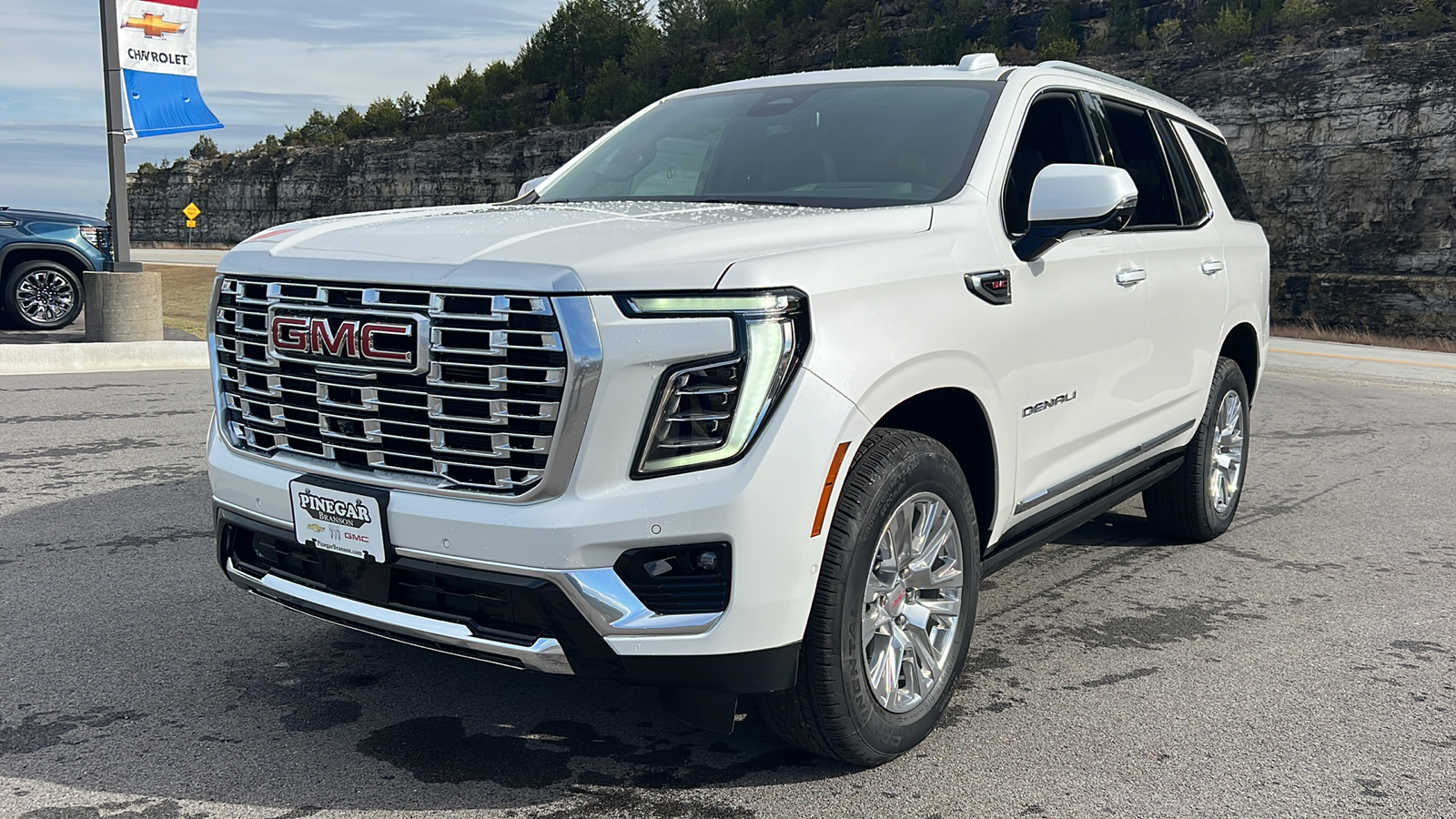 2025 GMC Yukon Denali 3