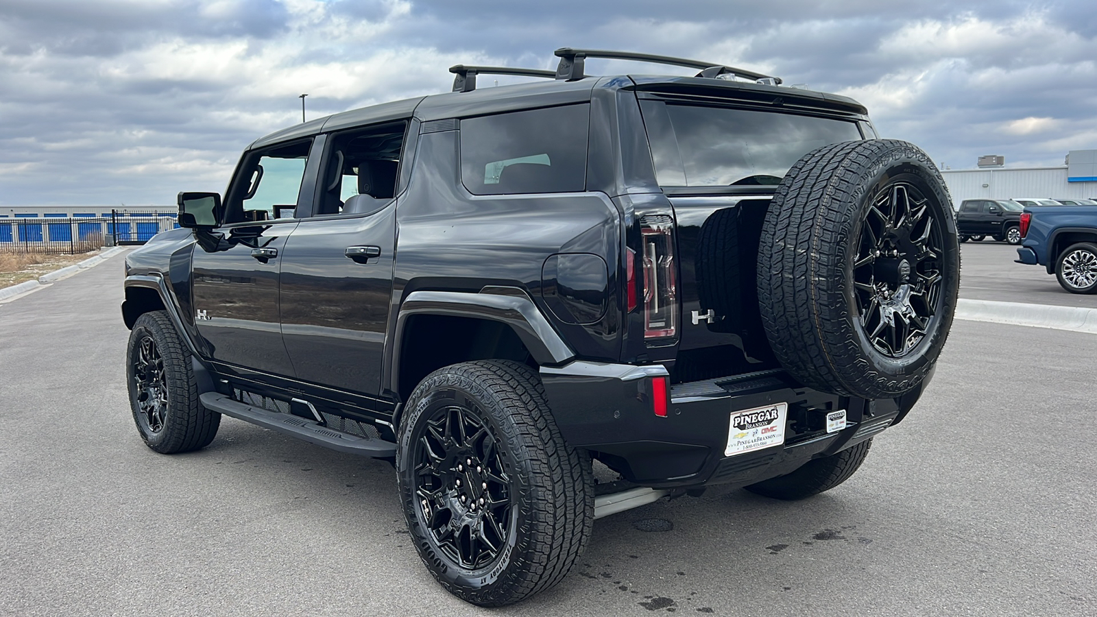 2025 GMC HUMMER EV SUV 2X 6