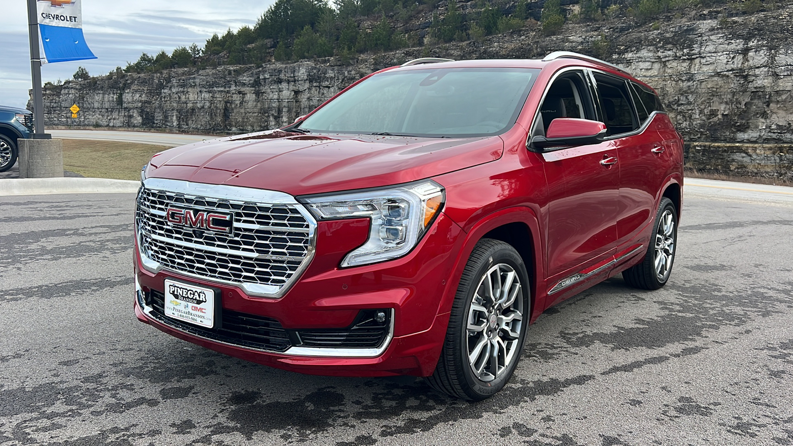 2024 GMC Terrain Denali 3