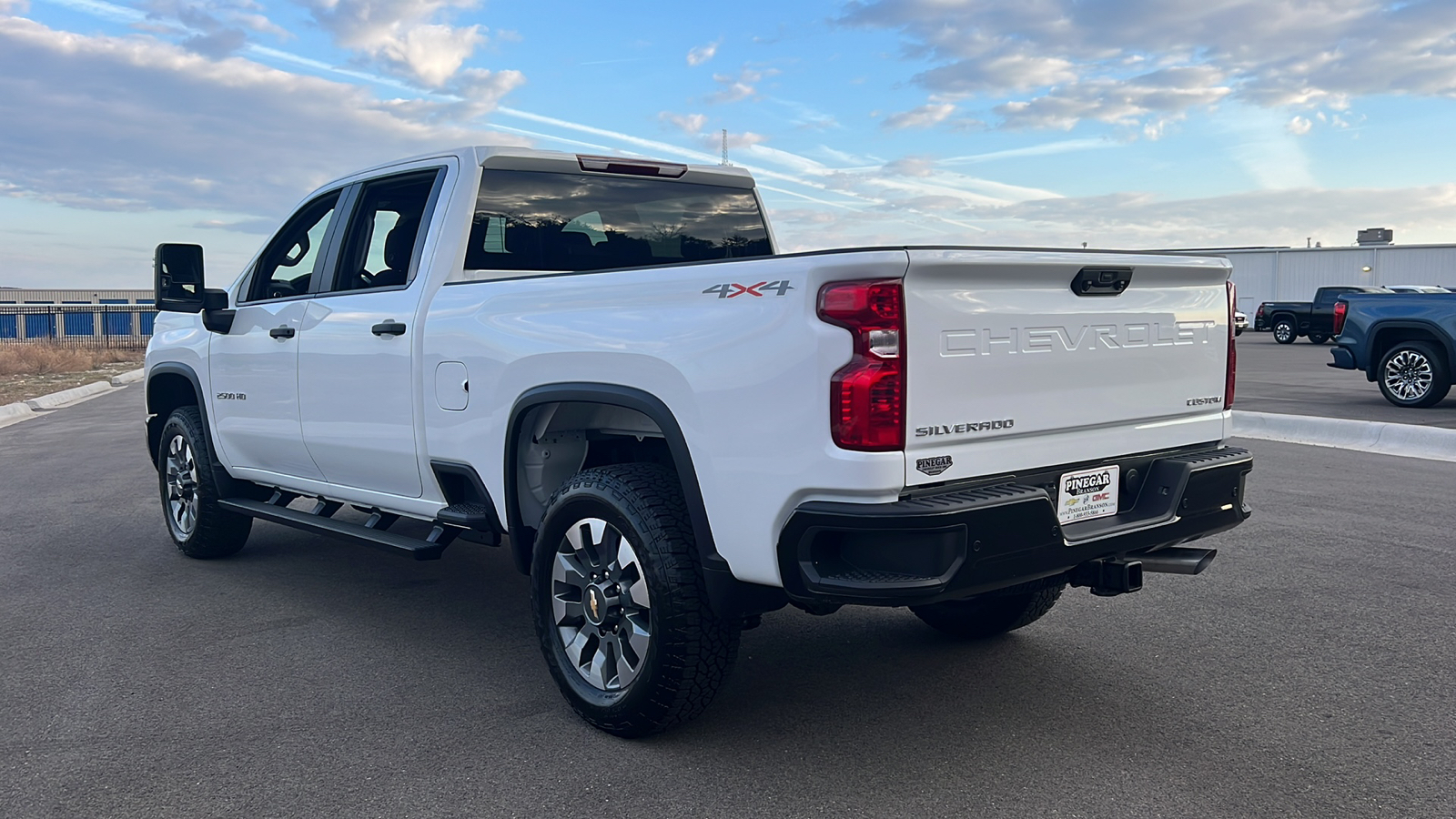 2025 Chevrolet Silverado 2500 Custom 6