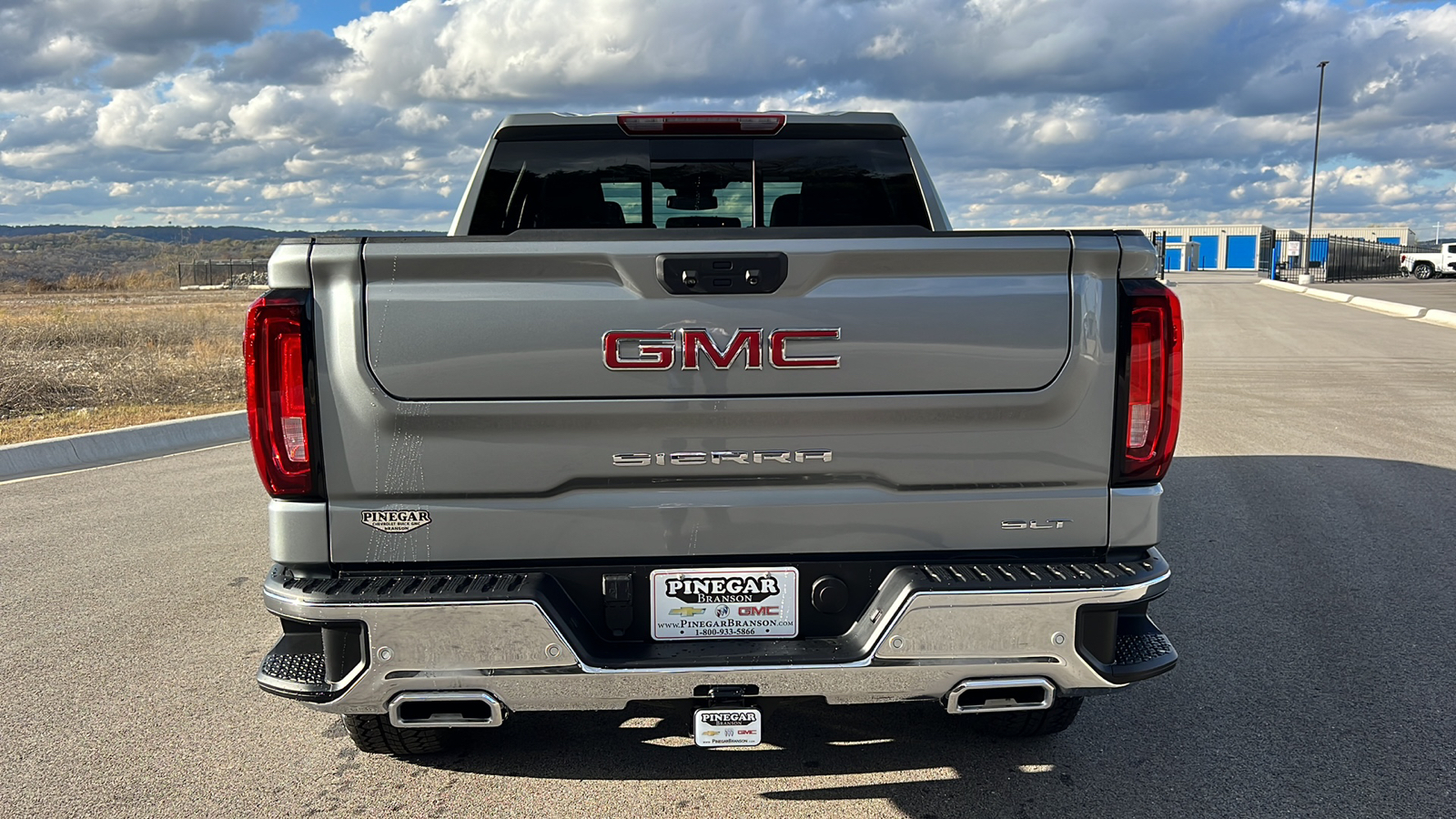 2025 GMC Sierra 1500 SLT 7