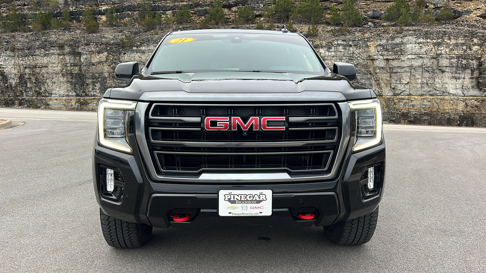 2021 GMC Yukon AT4 2