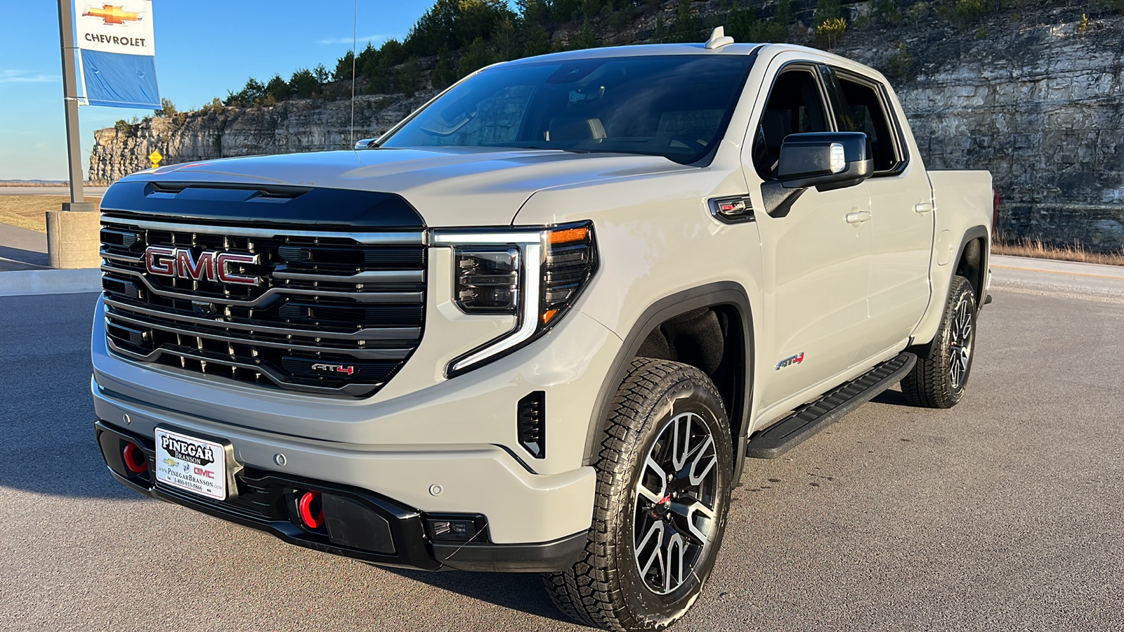 2025 GMC Sierra 1500 AT4 3