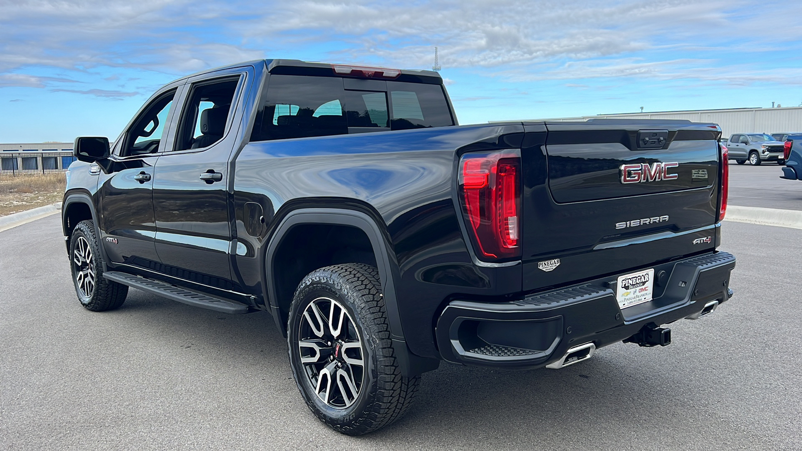 2025 GMC Sierra 1500 AT4 6