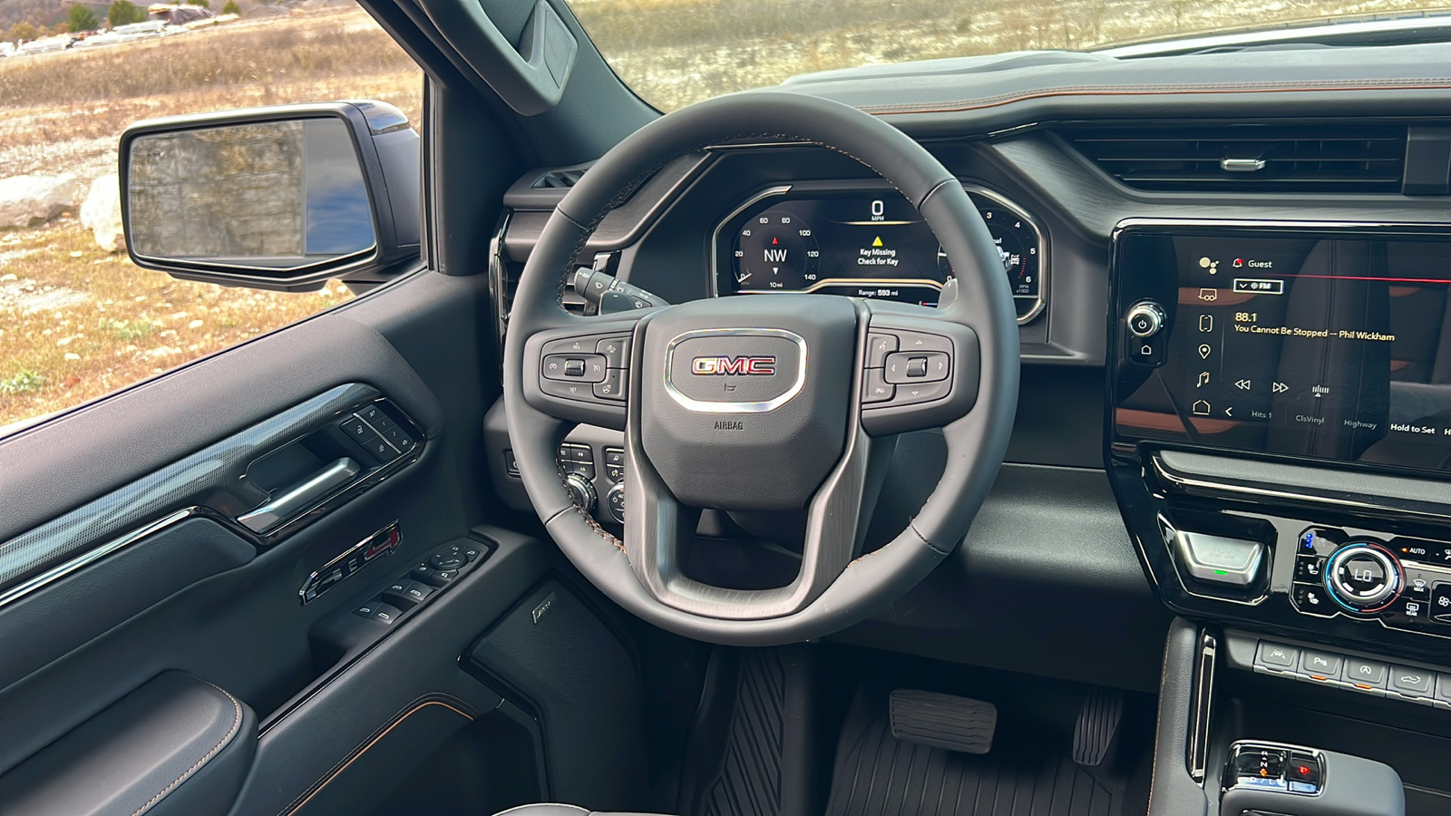 2025 GMC Sierra 1500 AT4 13