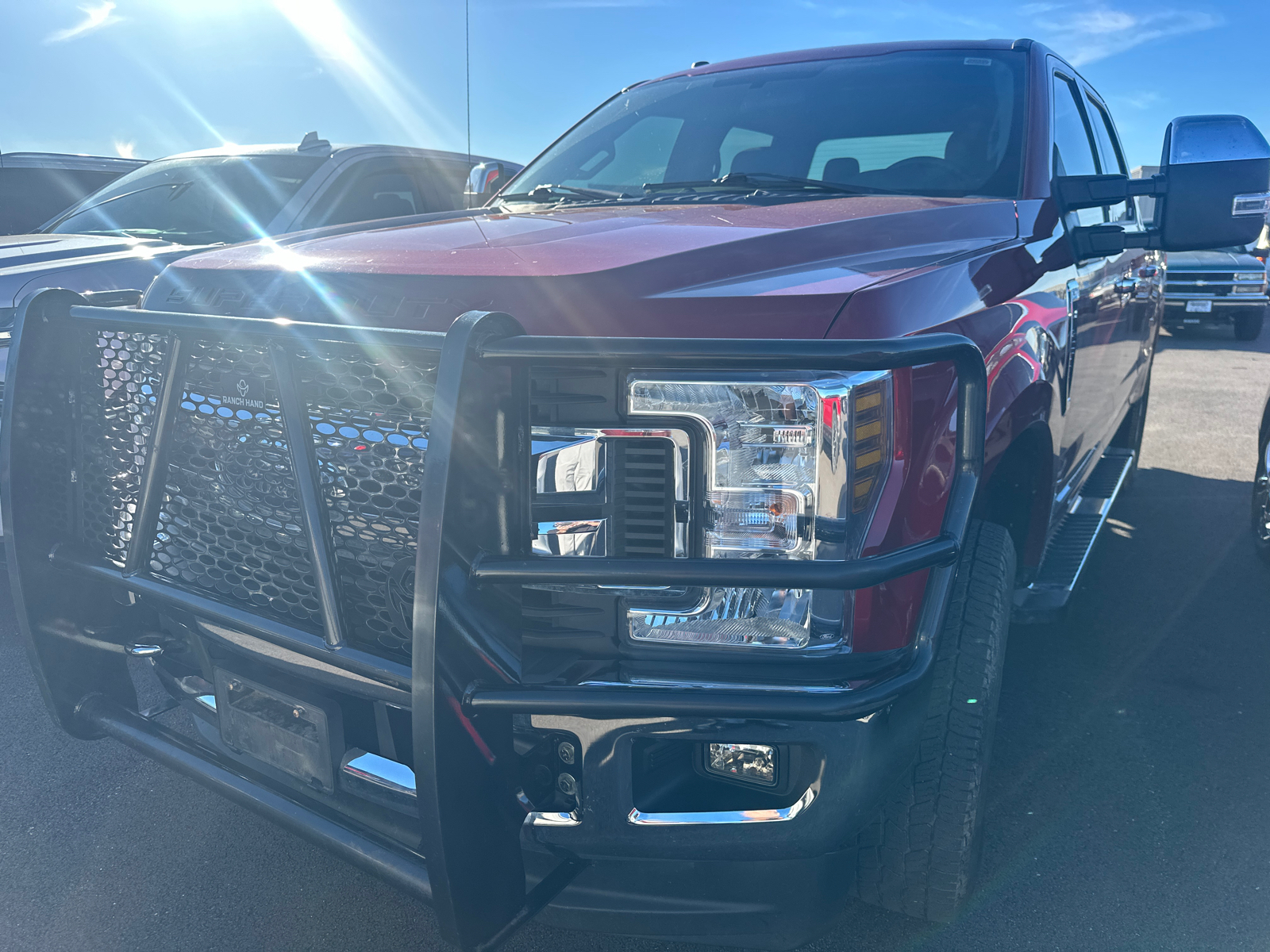 2019 Ford Super Duty F-250 SRW XLT 3