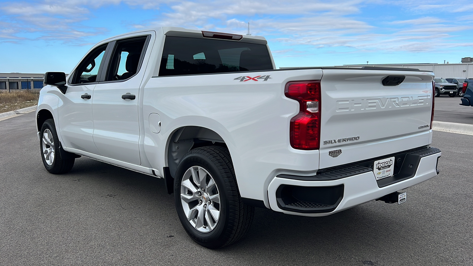 2025 Chevrolet Silverado 1500 Custom 6