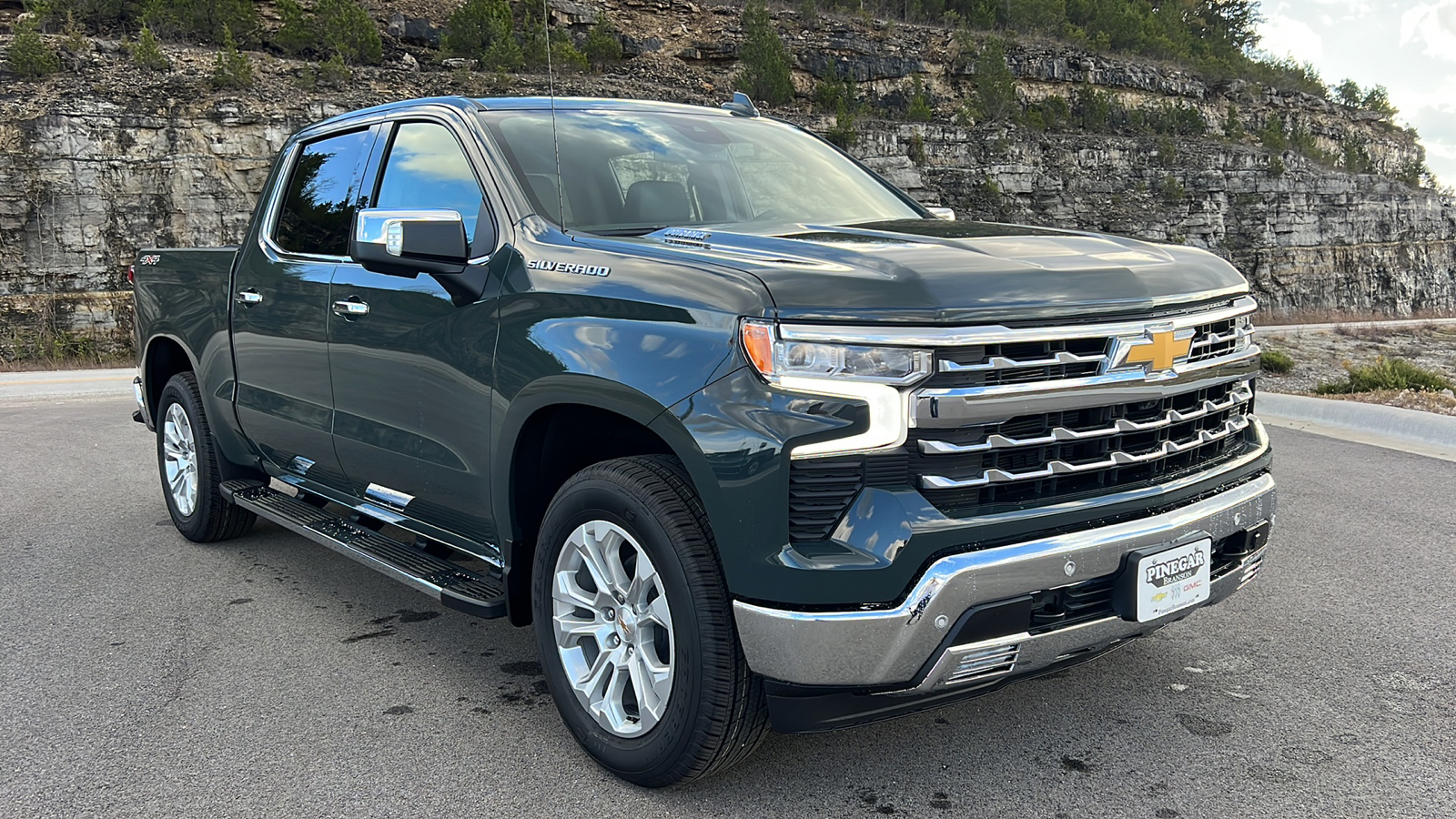 2025 Chevrolet Silverado 1500 LTZ 1