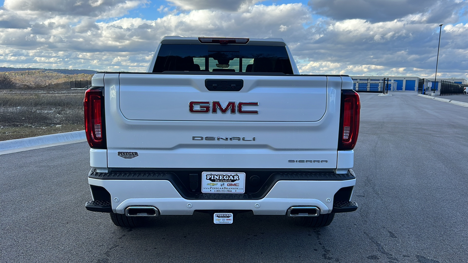 2025 GMC Sierra 1500 Denali 7