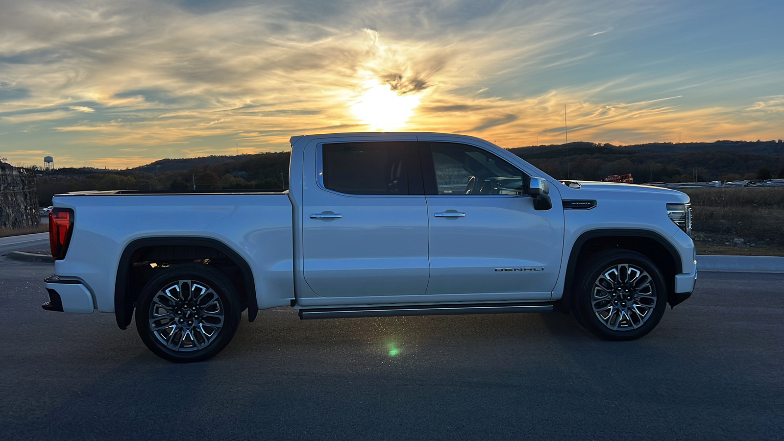 2025 GMC Sierra 1500 Denali Ultimate 9