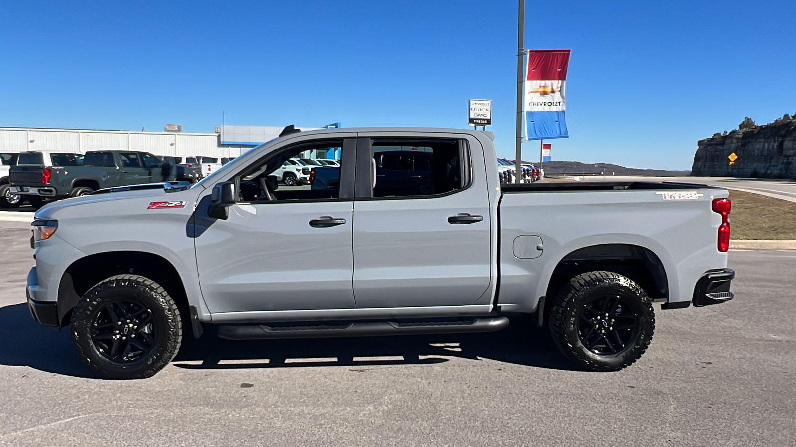 2025 Chevrolet Silverado 1500 Custom Trail Boss 4