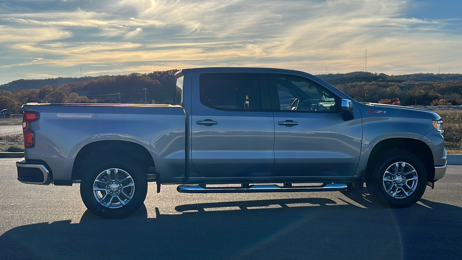 2025 Chevrolet Silverado 1500 LT 9