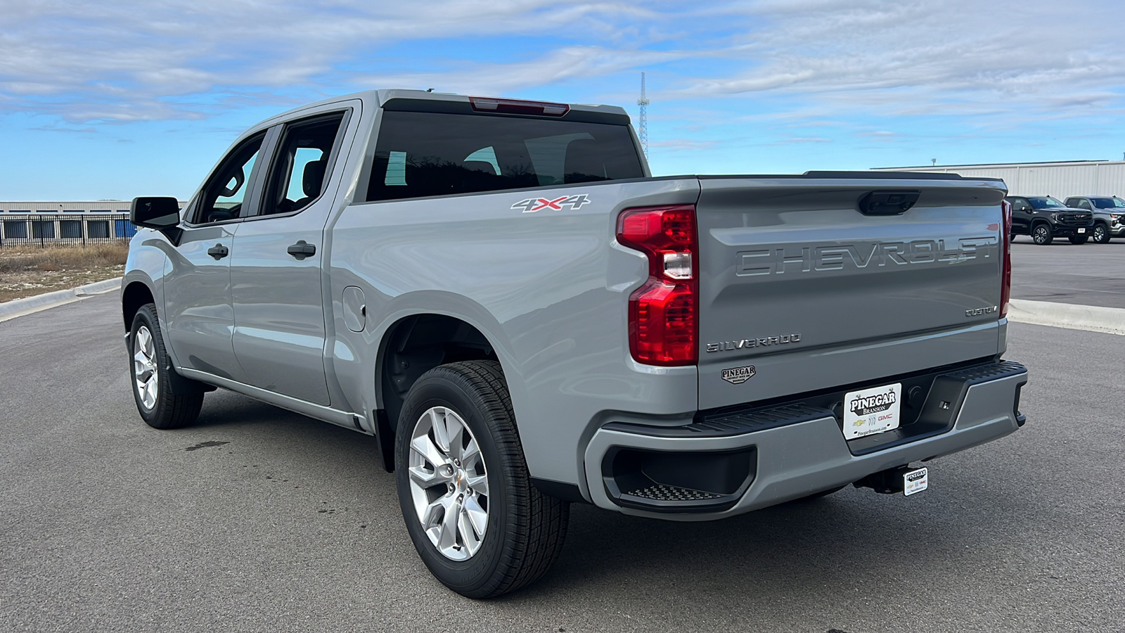 2025 Chevrolet Silverado 1500 Custom 6