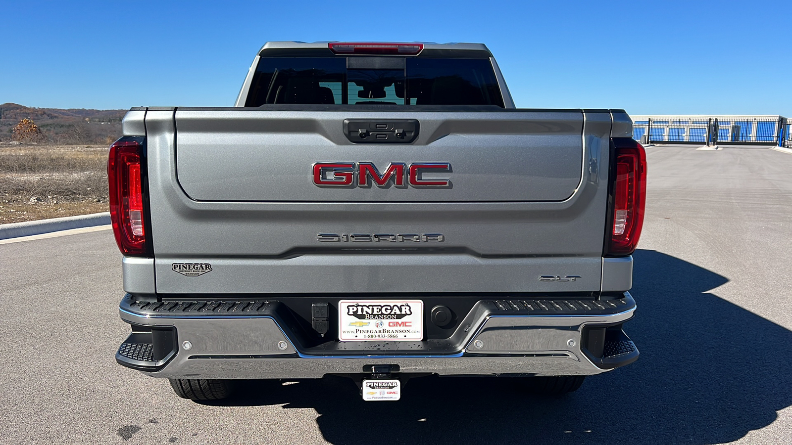 2025 GMC Sierra 1500 SLT 7