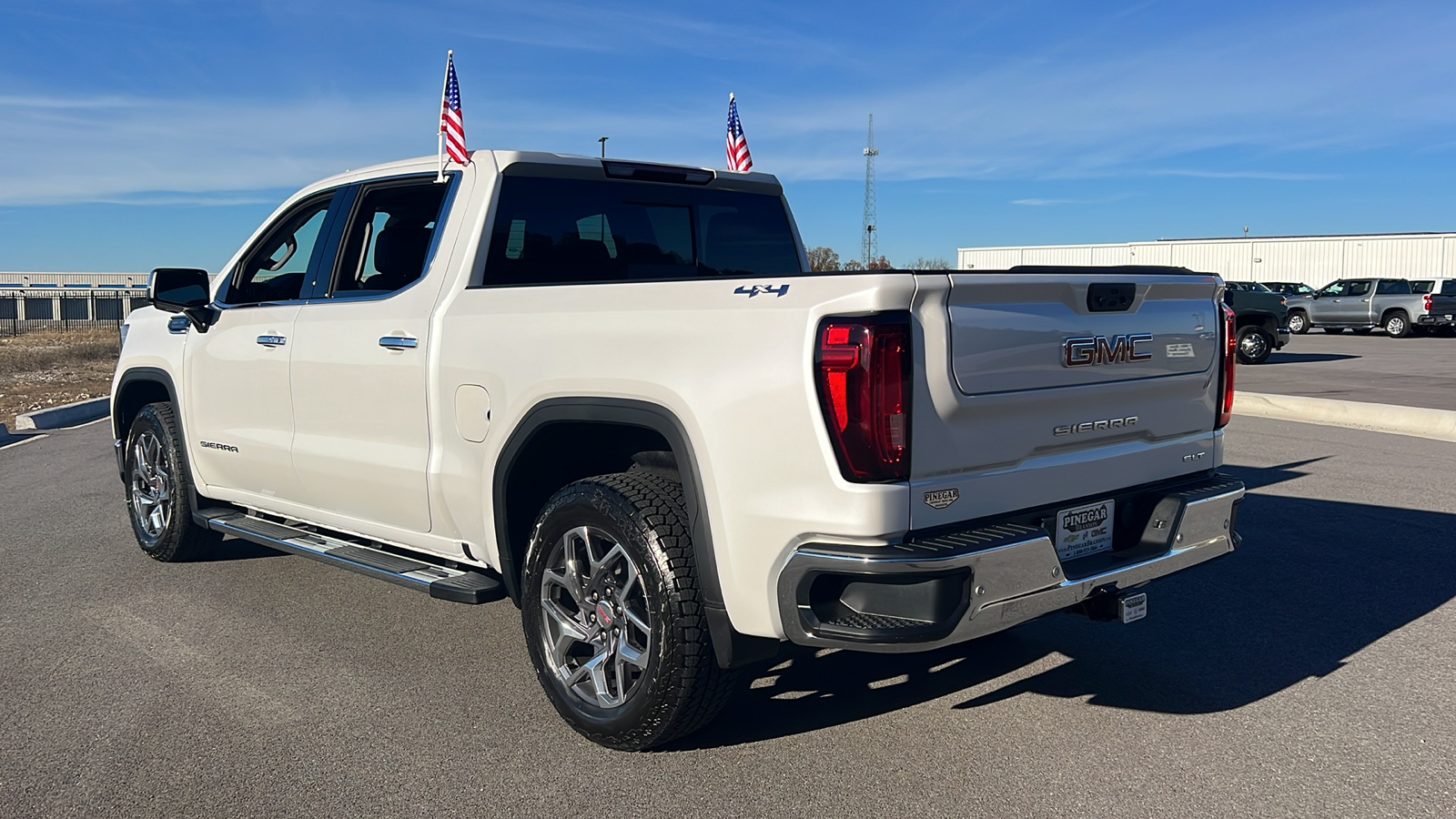 2025 GMC Sierra 1500 SLT 6