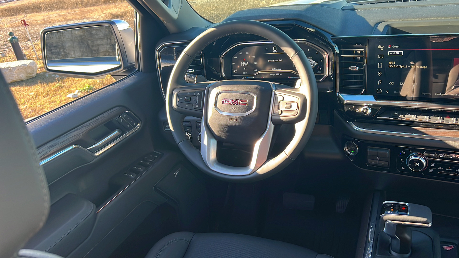 2025 GMC Sierra 1500 SLT 13