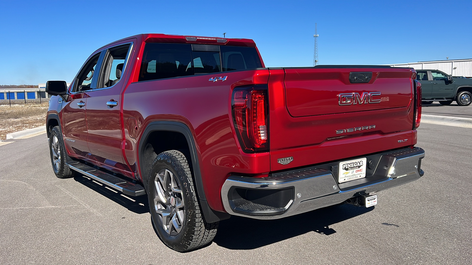 2025 GMC Sierra 1500 SLT 6