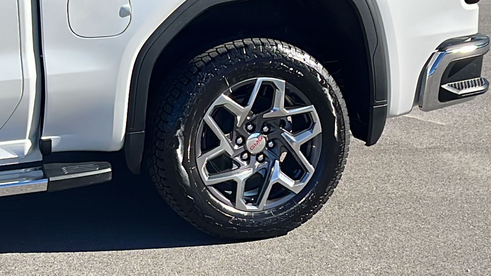 2025 GMC Sierra 1500 SLT 5