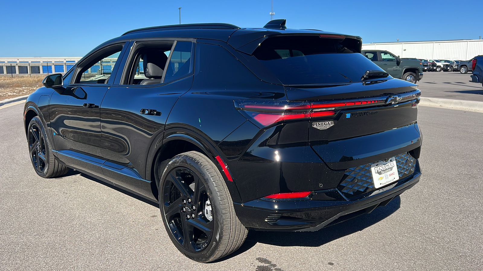 2025 Chevrolet Equinox EV RS 6