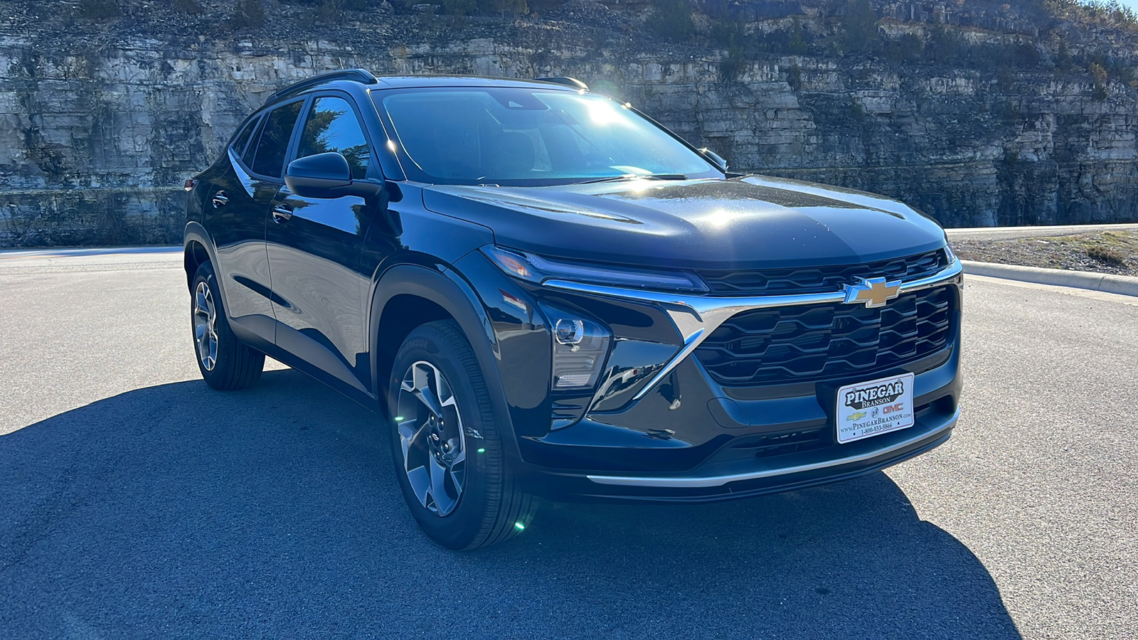 2025 Chevrolet Trax LT 1