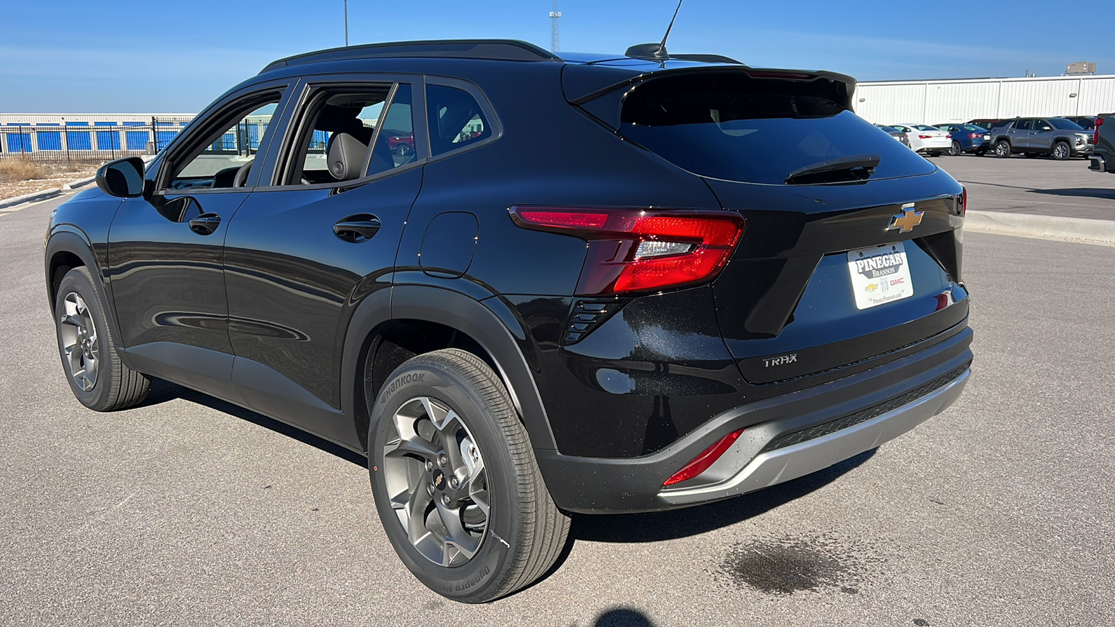 2025 Chevrolet Trax LT 6