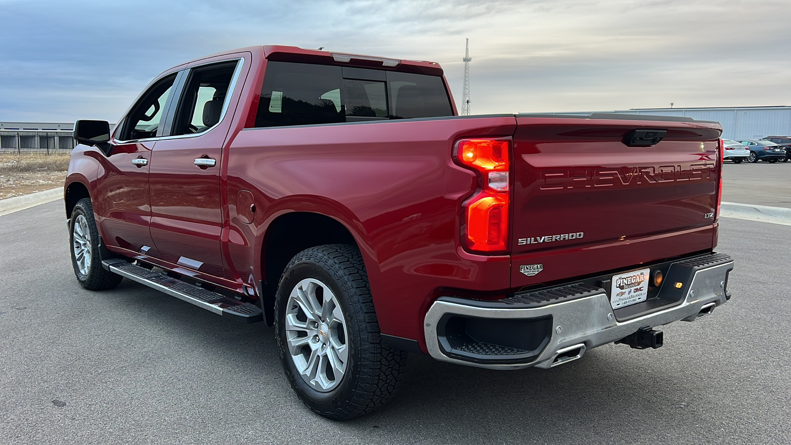 2025 Chevrolet Silverado 1500 LTZ 6