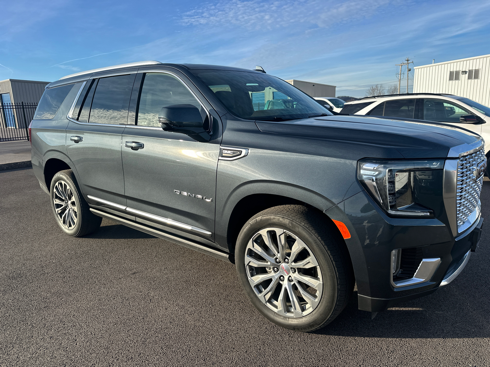 2021 GMC Yukon Denali 2