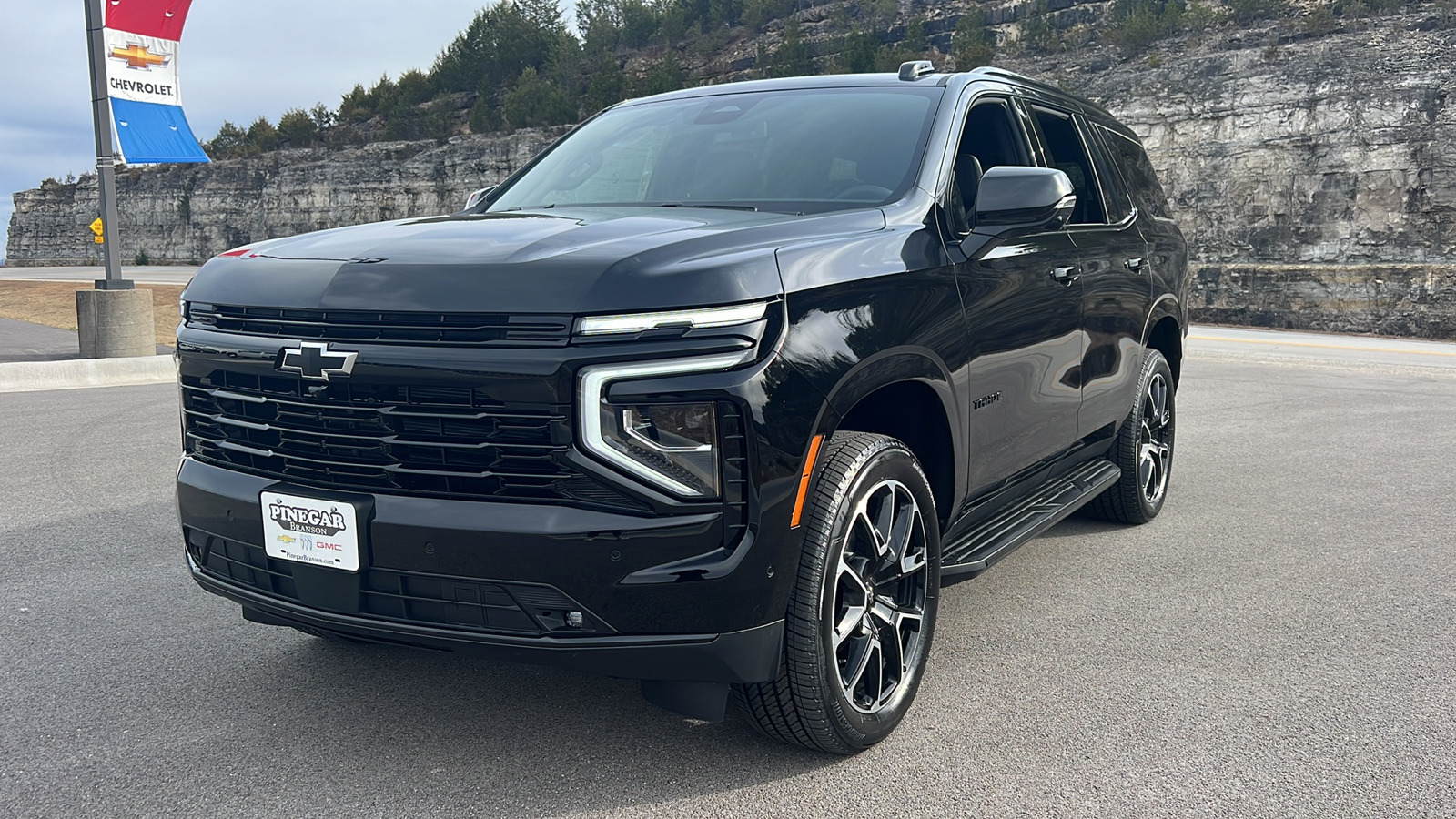 2025 Chevrolet Tahoe RST 3