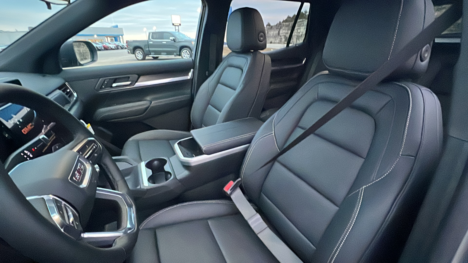 2025 GMC Terrain Elevation 17